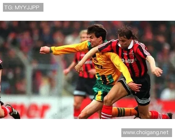 身披30号球衣的足球明星们:他们的传奇故事与辉煌成就 身披30号球衣的足球明星们:他们的传奇故事与辉煌成就