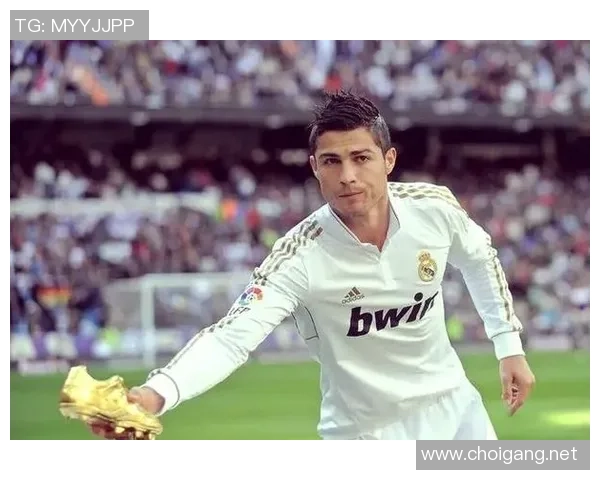 高个子足球明星的魅力与成就探索：他们如何在绿茵场上书写传奇